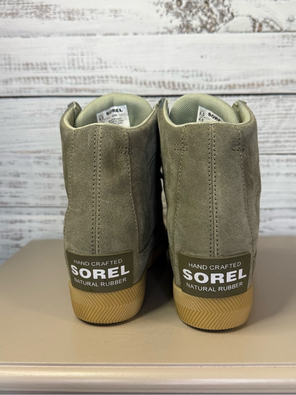 Out N About Wedge [Stone Green/Sea Salt] Ribbon laces size 6.5 like new!! - Picture 4 of 8